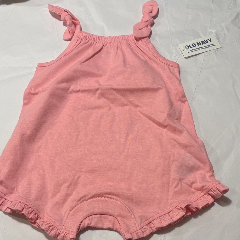 Old Navy Pink and Floral Baby Romper Set - Picture 6 of 8